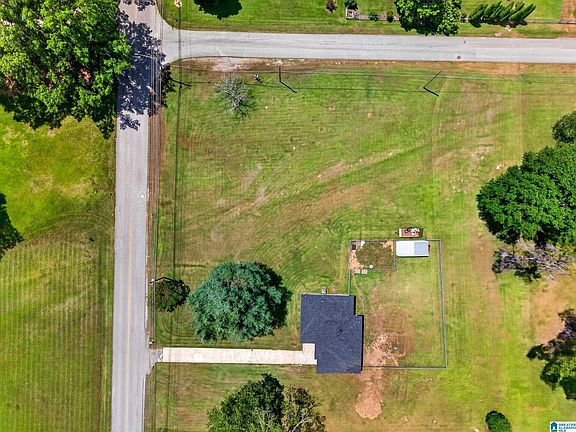 3rd image of 1708 Cheaha Dr