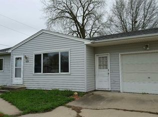 1635 Garden Ave, Waterloo, IA 50701