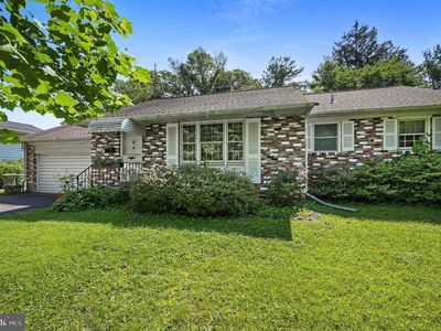 609 Apple Rd, Newark, DE, 19711