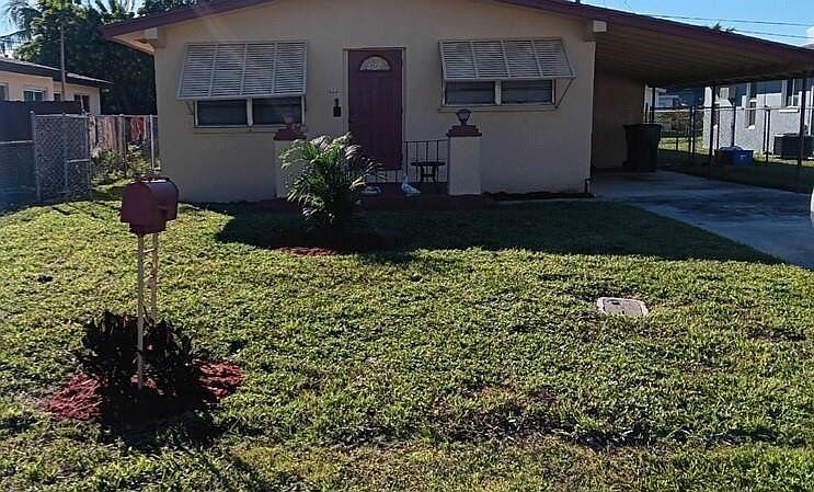 1st image of 222 NW 7th Avenue