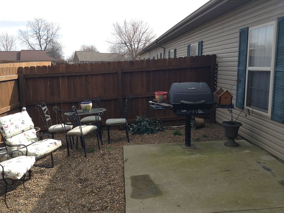 1st image of 154 Lakewood Dr