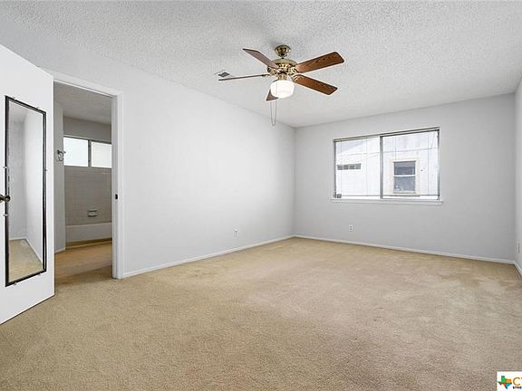 5th image of 3307 Galesburg Dr