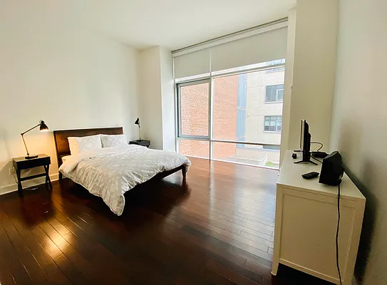 Rented by Evans Real Estate | media 28