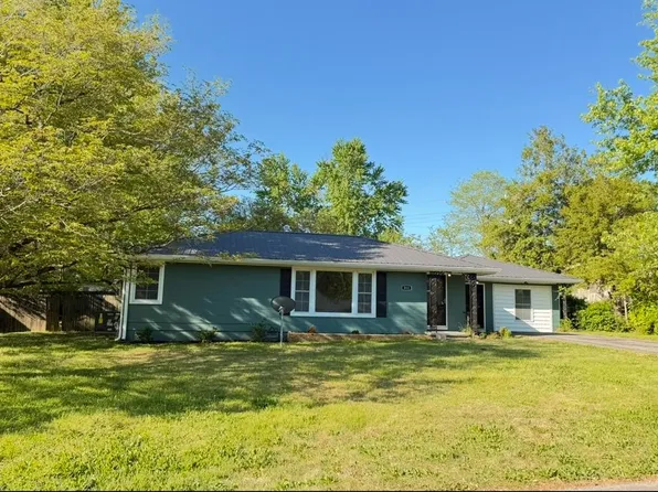 311 Ginnie Ln, Hopkinsville, KY 42240