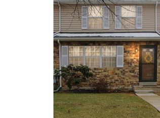 486 Devon Ct, Downingtown, PA 19335