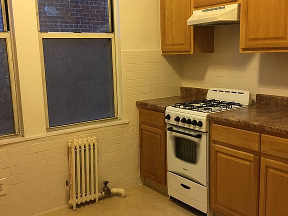 4th image of 3420 44th St APT 3F