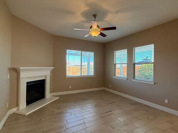 4th image of 1502 Wildrye Ct
