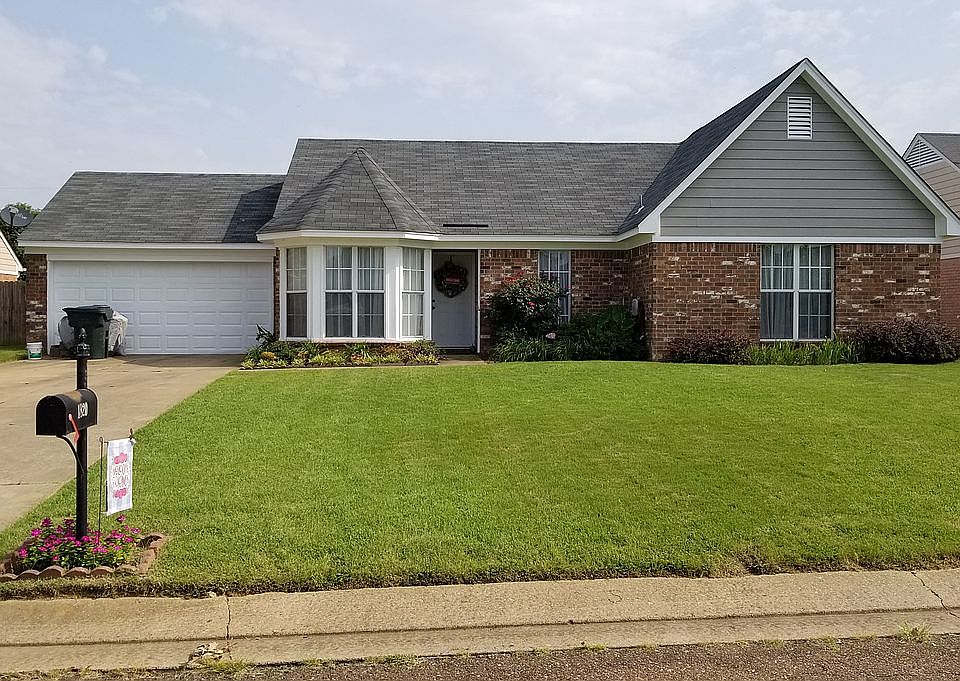 1st image of 1820 Central Trails Dr