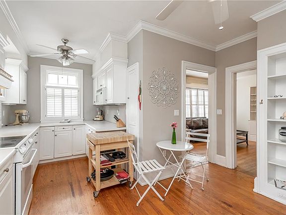 4th image of 515 Glenwood Ave
