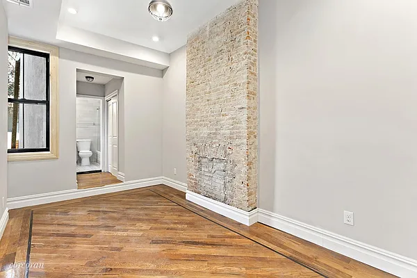 Sold by Corcoran | media 8