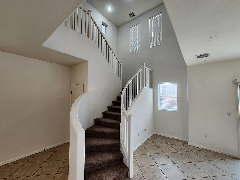 8177 Misty Horizon Ct — Photo 17