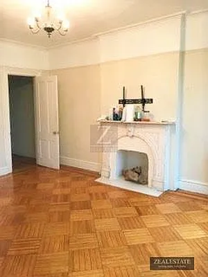 Rented by ZealEstate Group Inc | media 5