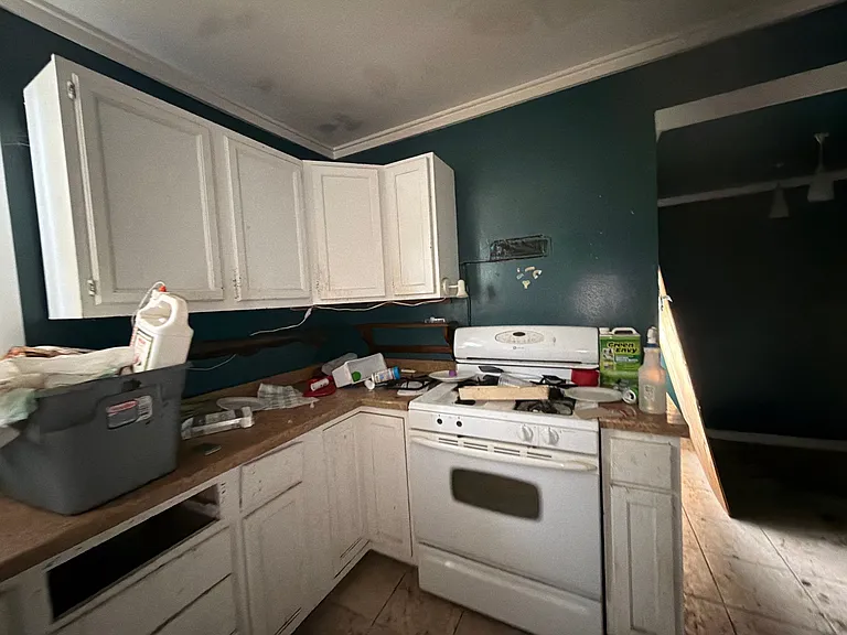 805 S Hickory St — Photo 8