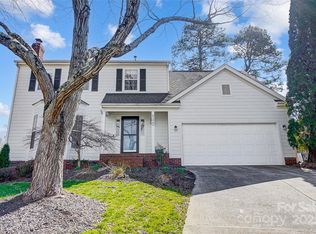 9220 Torrence Crossing Dr, Huntersville, NC 28078