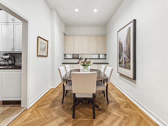 4th image of 300 Central Park W APT 1A