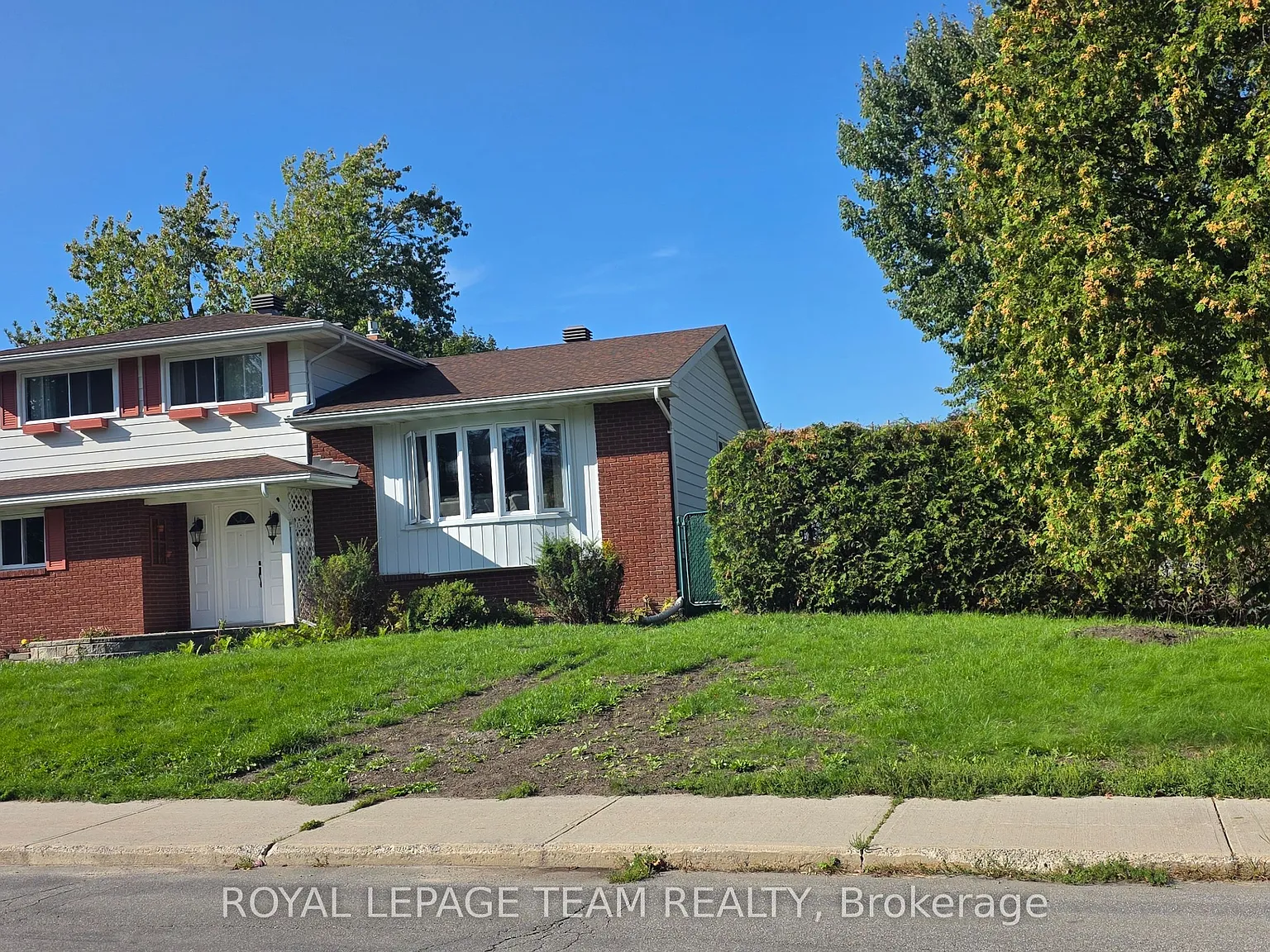 3 bed, $5,500 — Photo 2