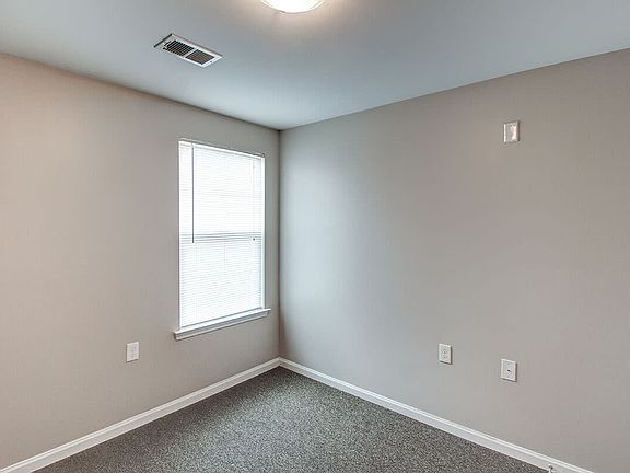 4th image of 38 Northside Dr #106-A