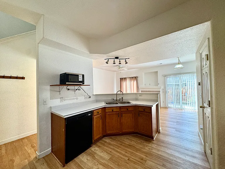 9130 Gale Blvd #4 — Photo 7
