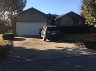 661 Walnut Ridge St, Centerton, AR 72719