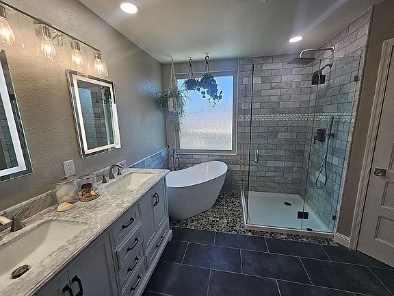 4th image of 21252 N 91st Ln