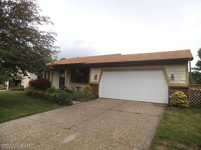 1st image of 5852 Appleview Dr SE