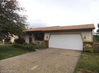 5852 Appleview Dr SE, Kentwood, MI