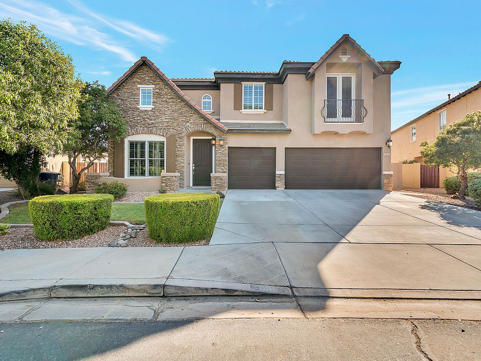 1st image of 895 E Mead Dr