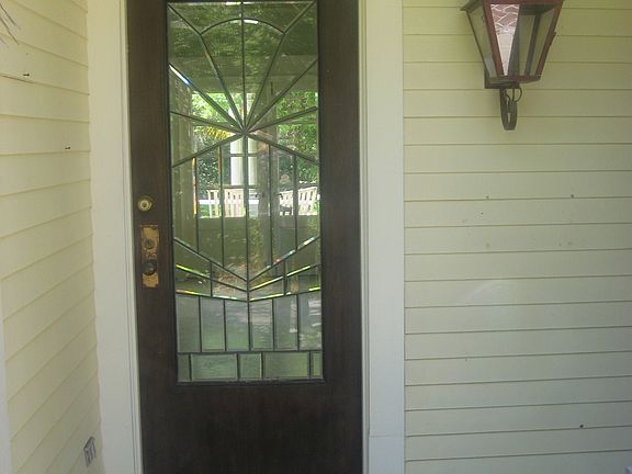Pool house door