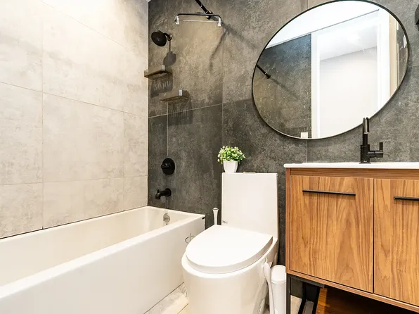 1071 Nostrand Avenue image 23 of 26