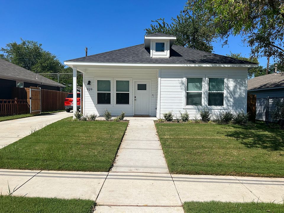1st image of 929 E Tucker St