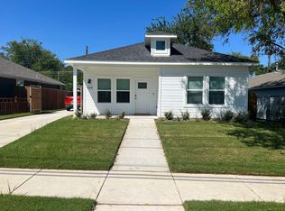 929 E Tucker St, Fort Worth, TX 76104