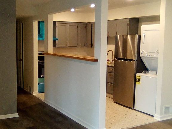 5th image of 8459 Lowell Ave APT B