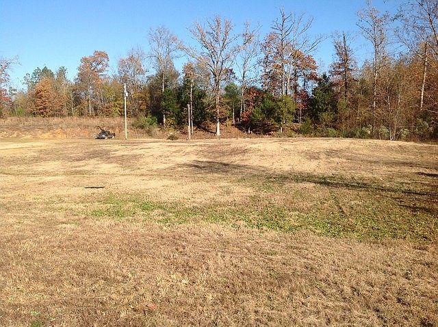2nd image of 550 S Archie Jackson Rd