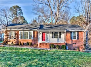 11402 Homestead Ln, Henrico, VA