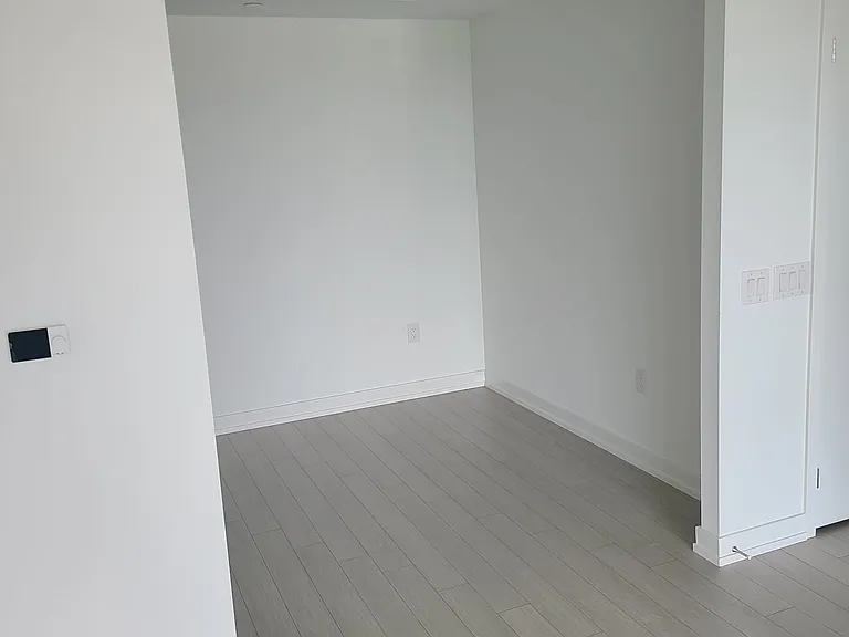 4010 Eglinton Ave W #1021 — Photo 11