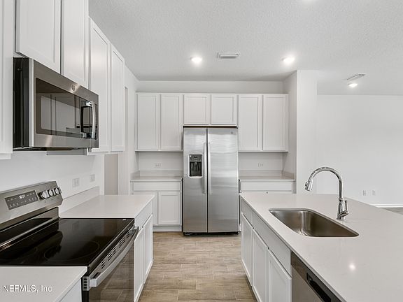 5th image of 6024 ORACLE Court