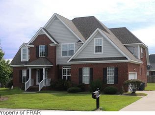 216 Saint Thomas Rd, Fayetteville, NC 28311