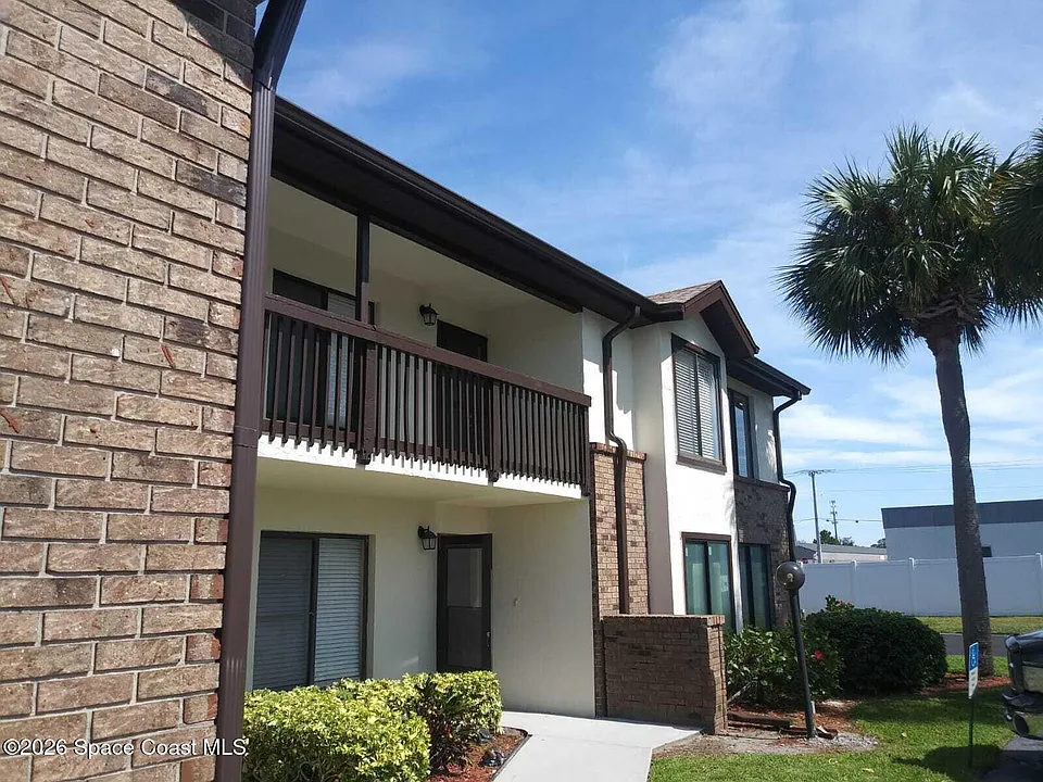 1515 Huntington Ln #728