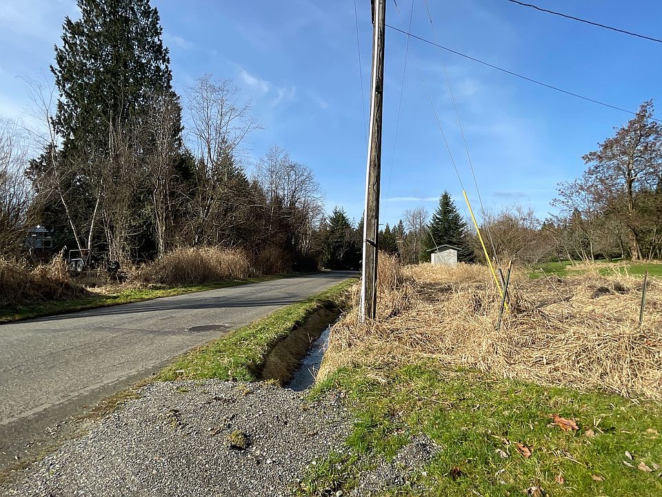 2nd image of 9909 N Cedarvale Loop Rd