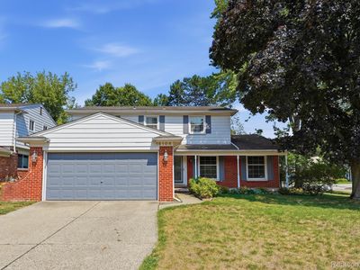 15108 Farmbrook Dr, Plymouth, MI, 48170