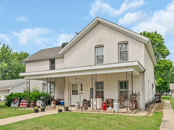 107 N Elm St, Gardner, IL 60424