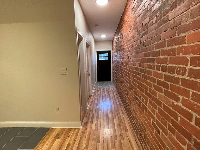 4028 Liberty Ave #2 — Photo 7