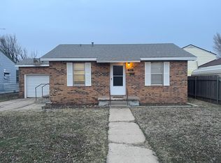 1041 S Wells St #1, Pampa, TX 79065