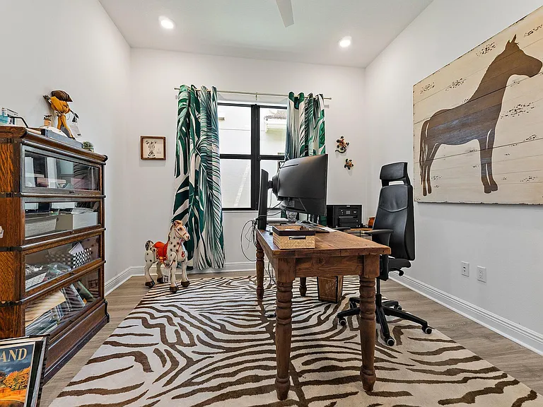 15883 Key Biscayne Ln — Photo 4