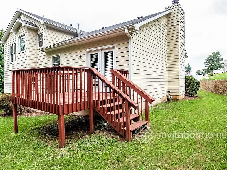 715 Saddle Shoals Dr — Photo 20