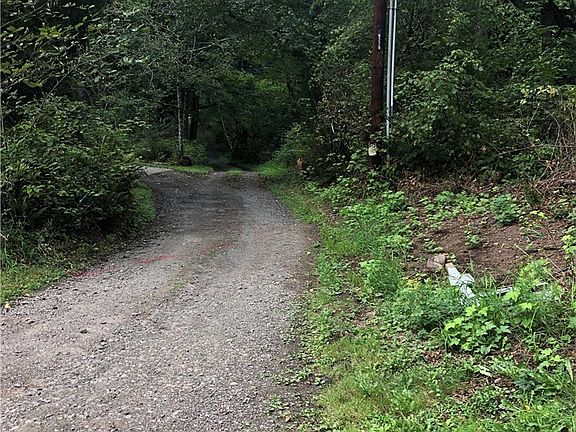 3rd image of 29600 NE 193rd Pl
