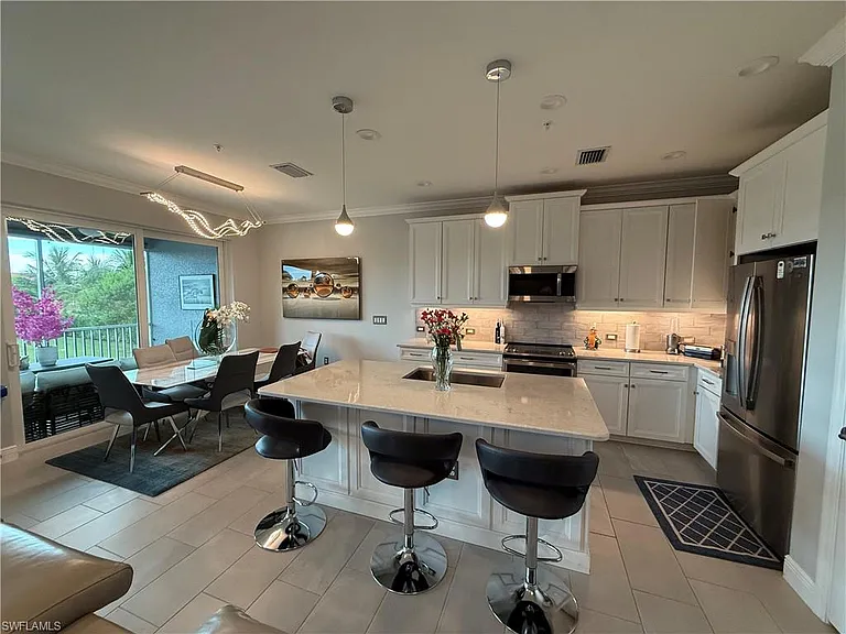2543 Seychelles Dr #607 — Photo 6