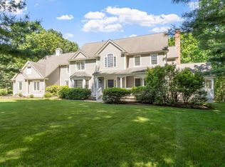 24 Thornberry Ln, Sudbury, MA 01776