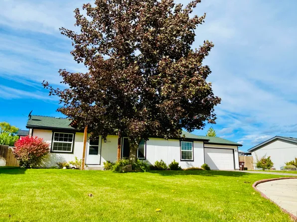 1575 NE Lisa Ct, Prineville, OR 97754
