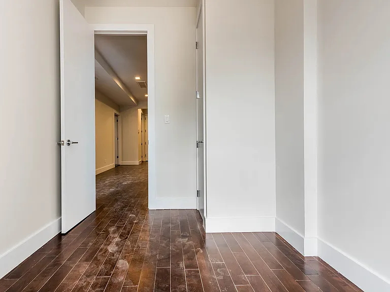 316 Patchen Ave #1L — Photo 15